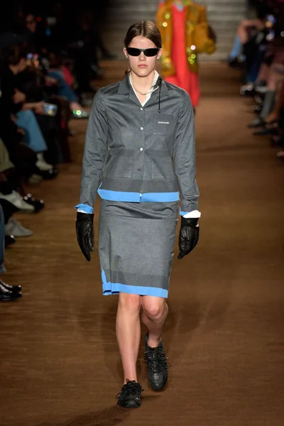 Look 53